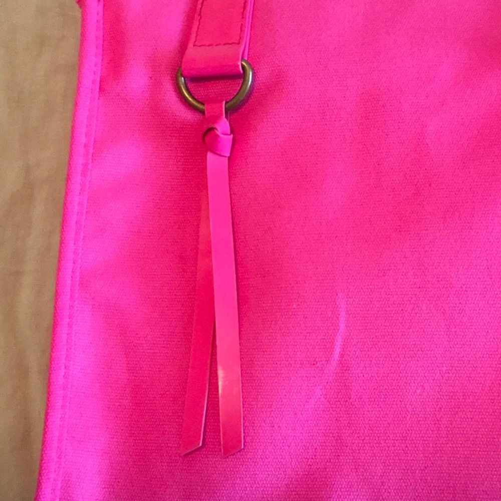 Neiman Marcus Hot Pink Vinyl/Canvas Small Tote - Picture 3 of 8